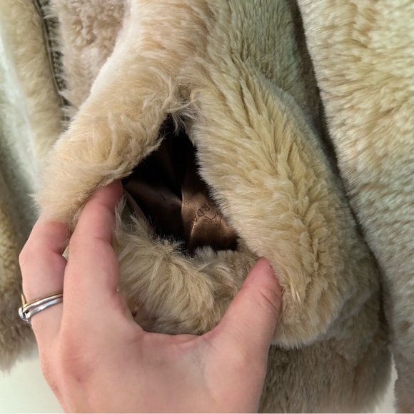 VINTAGE!!! Jordache faux fur and leather coat! - Picture 7 of 16